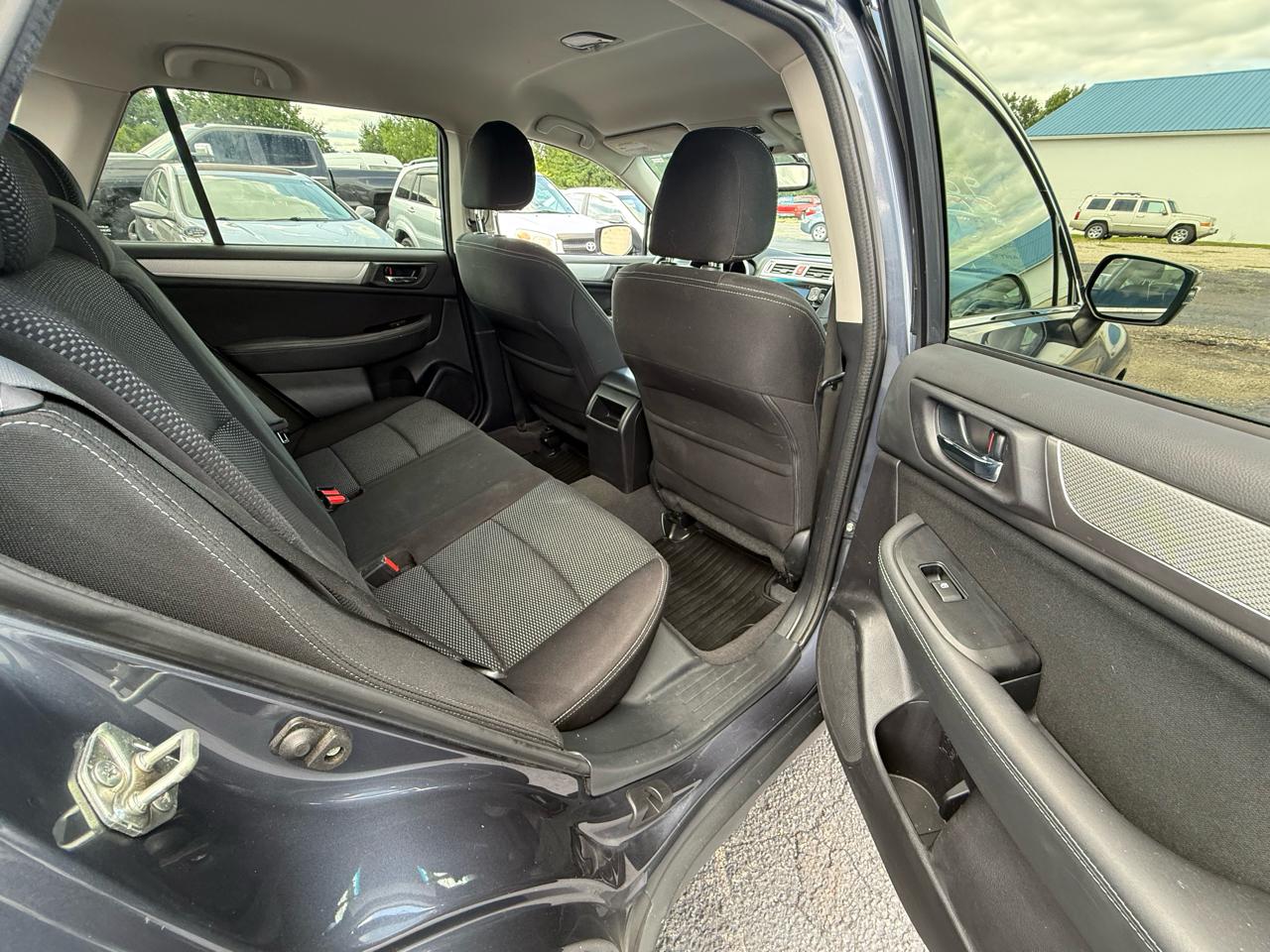 Subaru Outback 2.5i Premium 2016