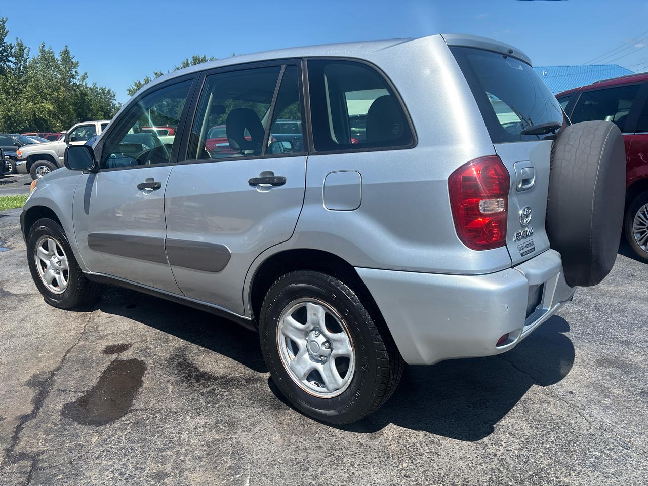 Toyota RAV4 2WD 2005