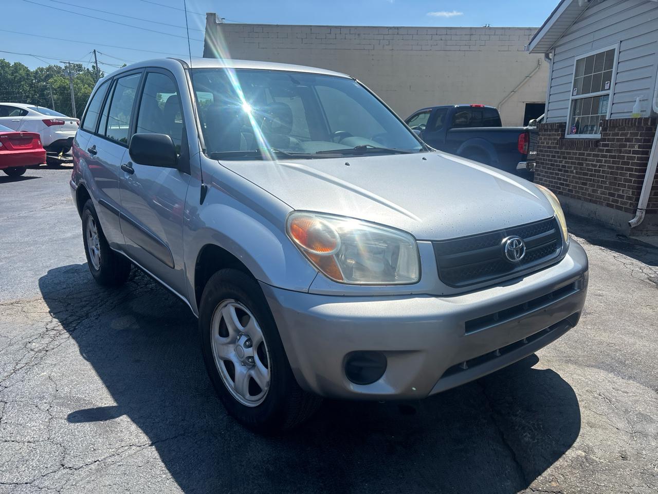 Toyota RAV4 2WD 2005