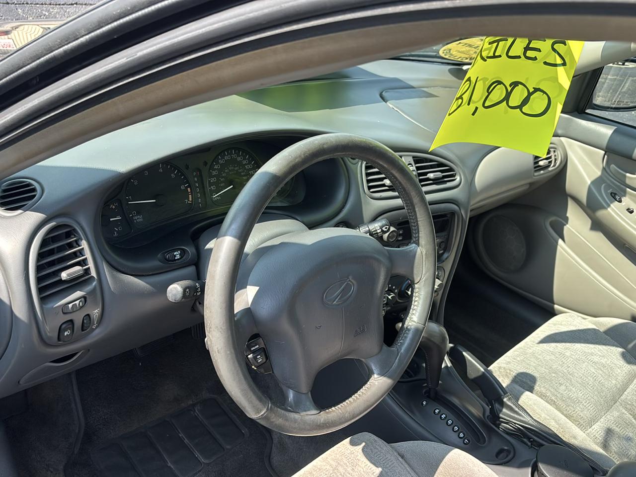 Oldsmobile Alero GL1 Sedan 2004