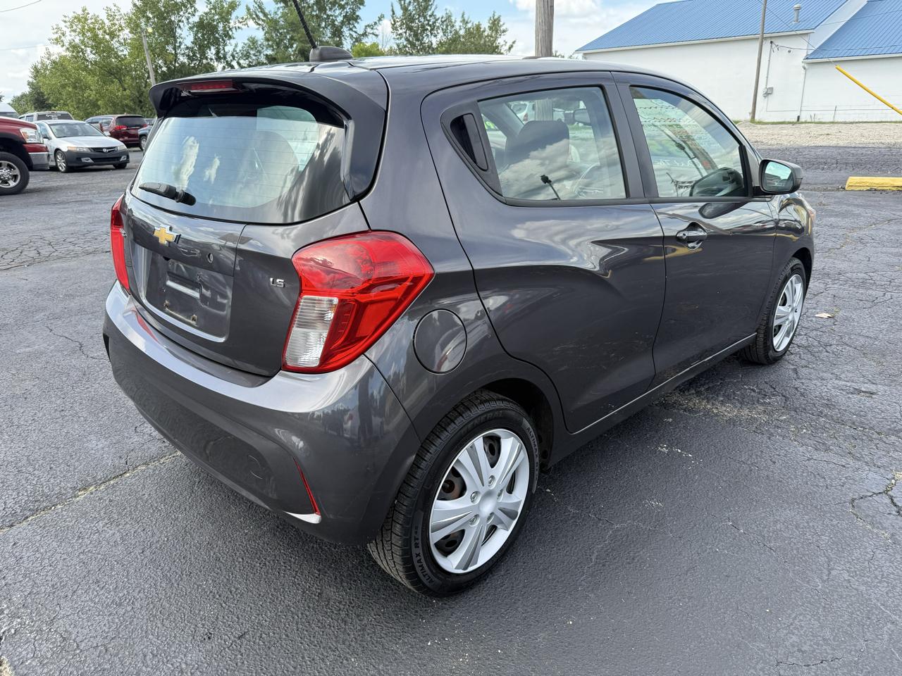 Chevrolet Spark LS CVT 2016