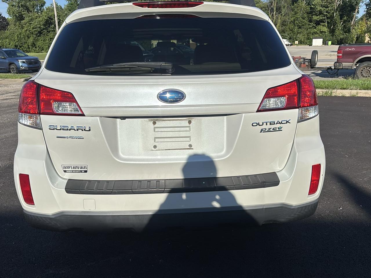 Subaru Outback 2.5i Limited 2010