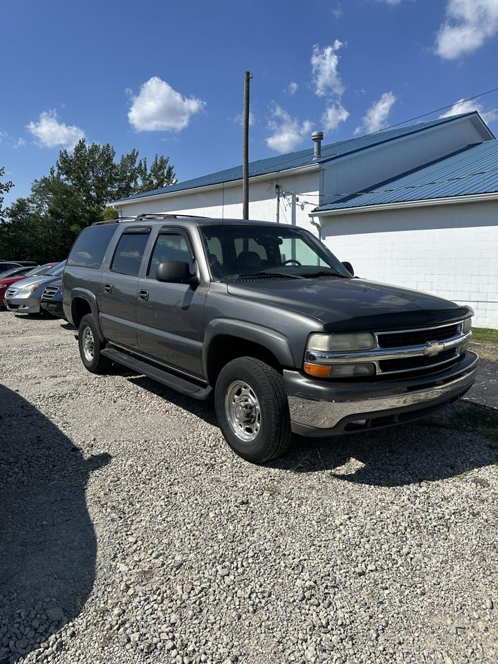 Chevrolet Suburban C2500 2WD 2001
