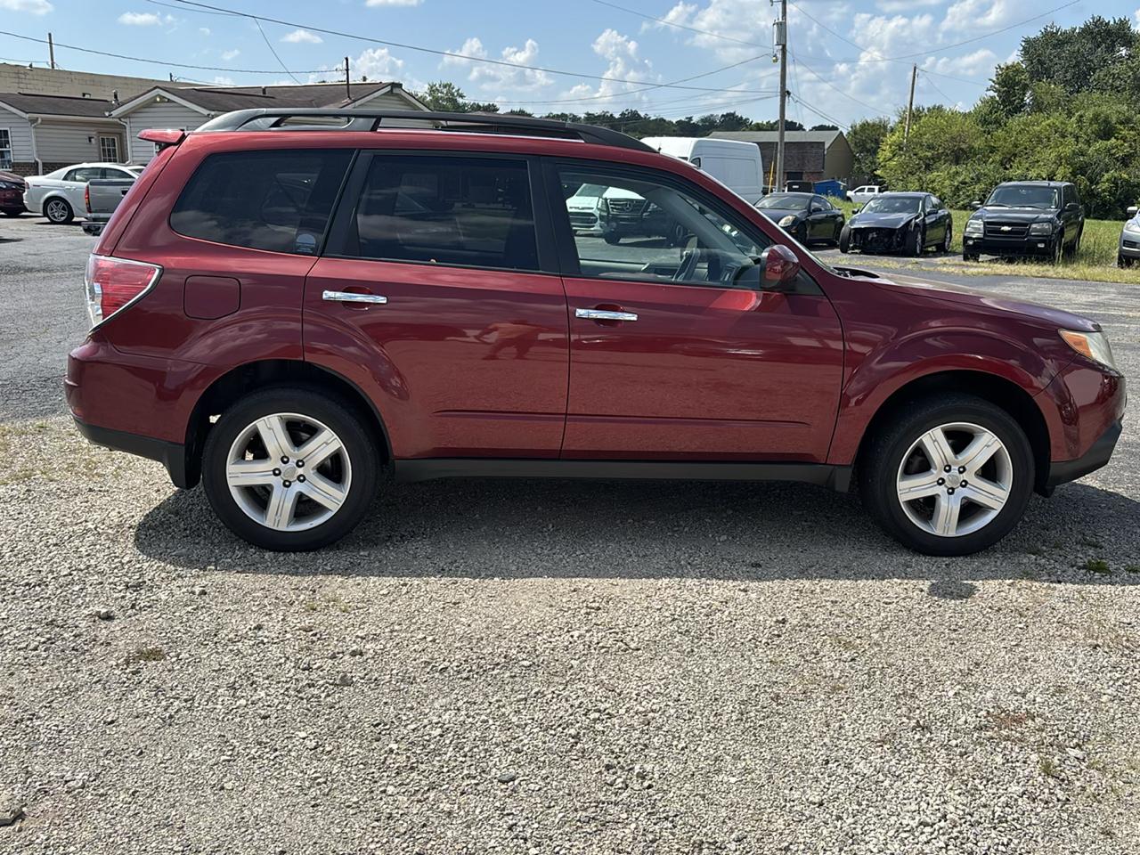 Subaru Forester 2.5X Limited 2010