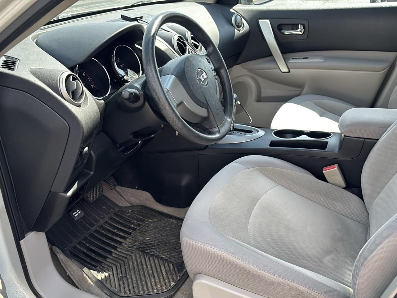 Nissan Rogue S AWD 2008