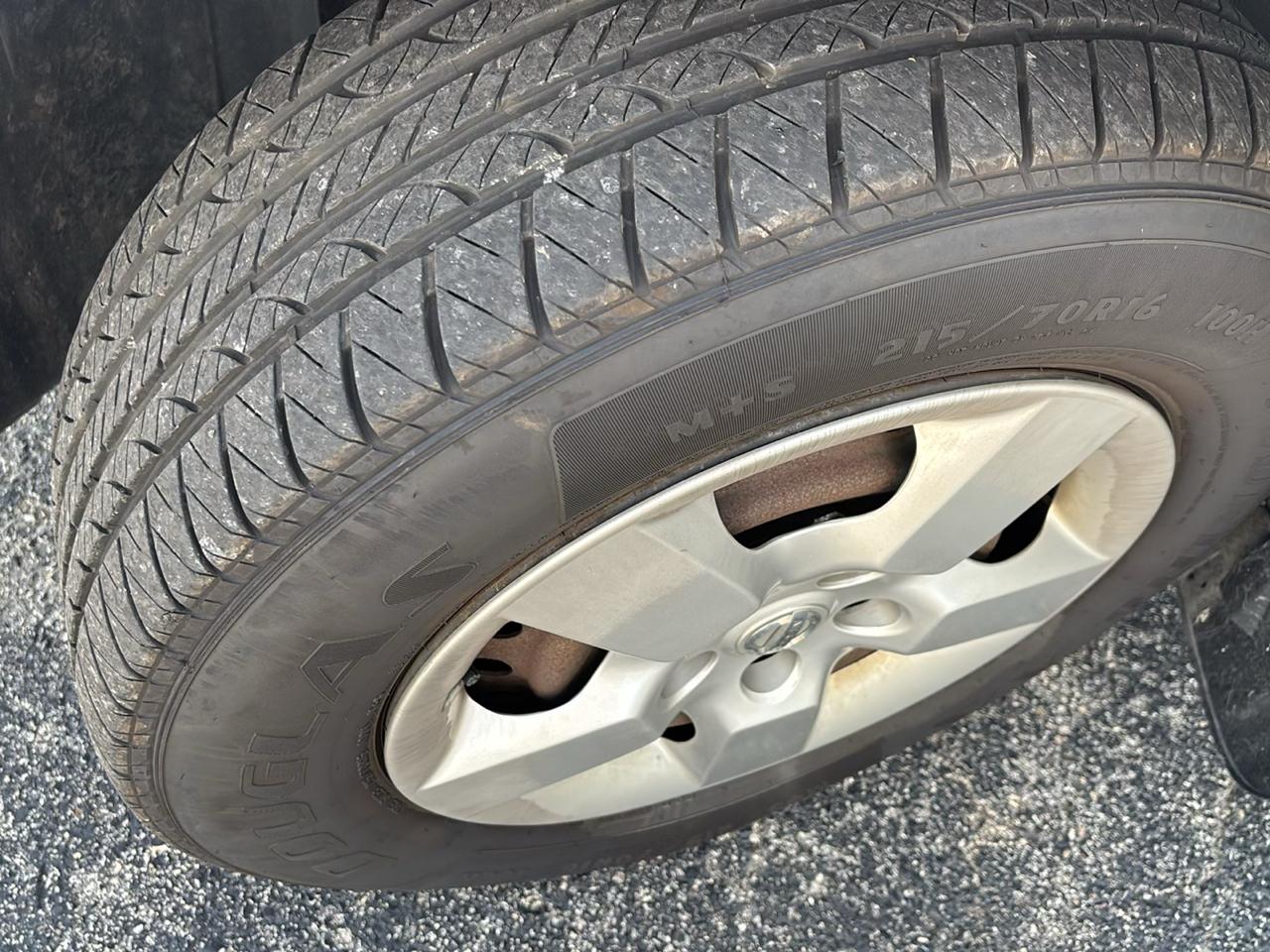 Nissan Rogue S AWD 2008