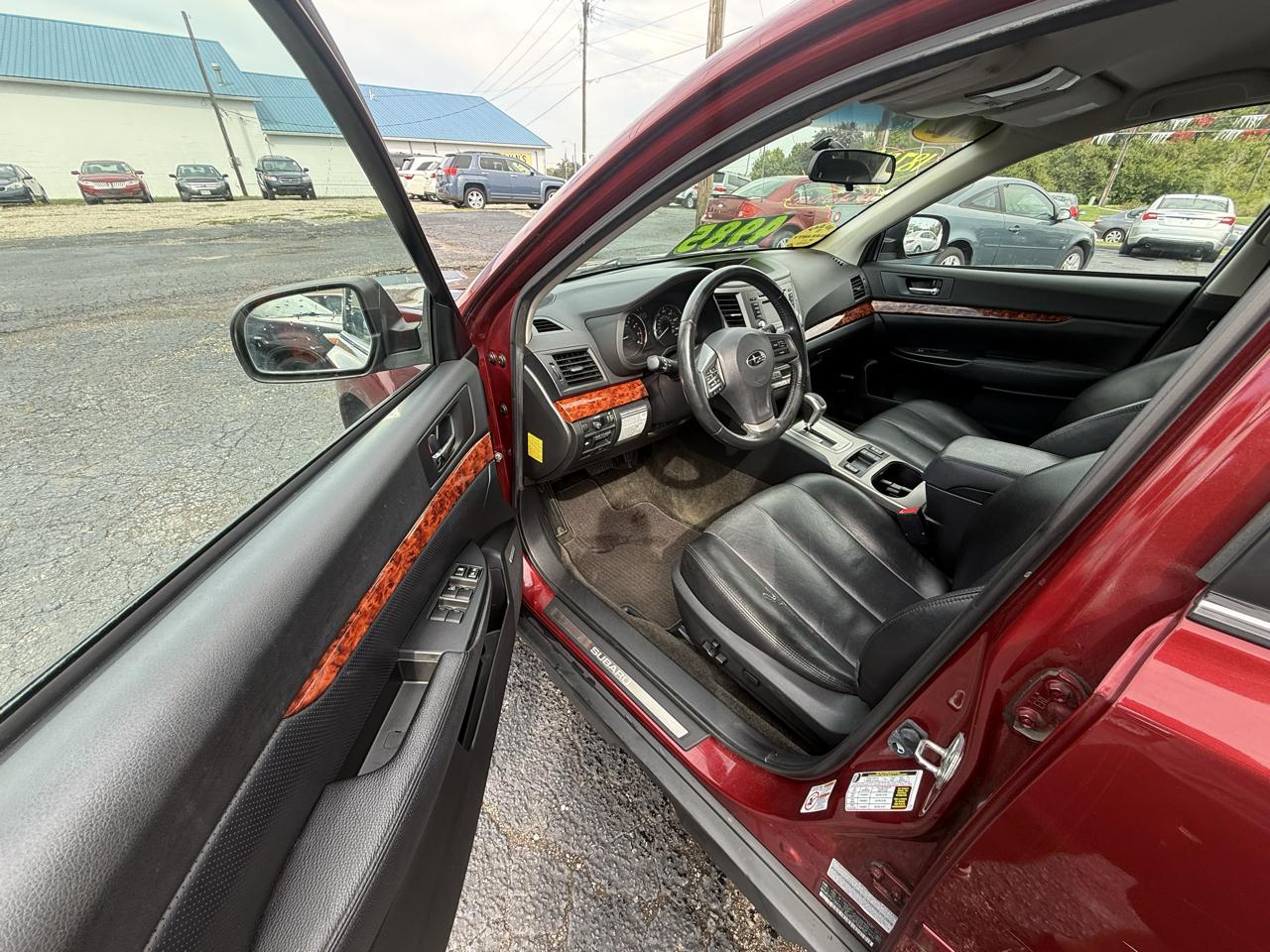 Subaru Outback 2.5i Limited 2012