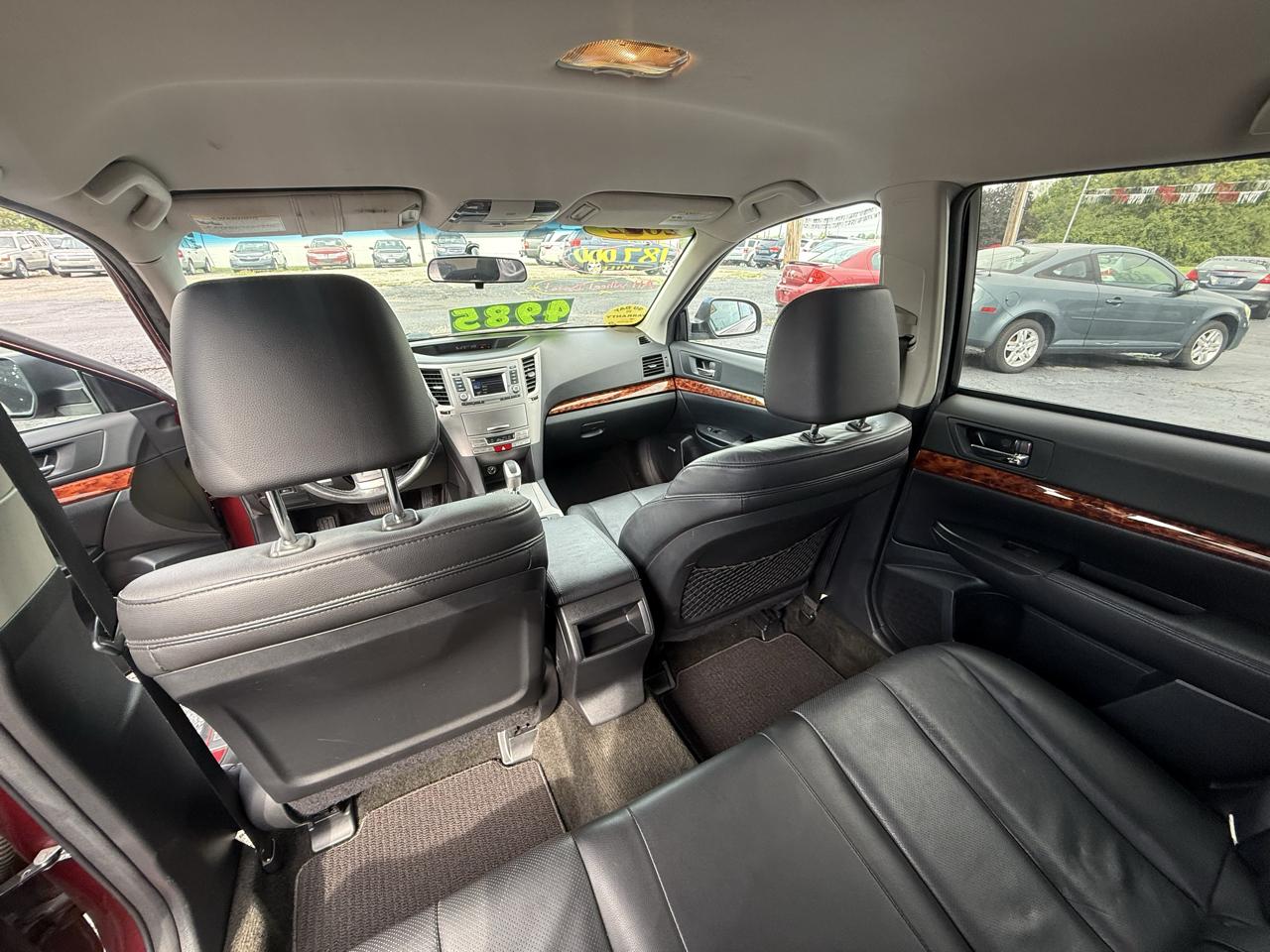 Subaru Outback 2.5i Limited 2012