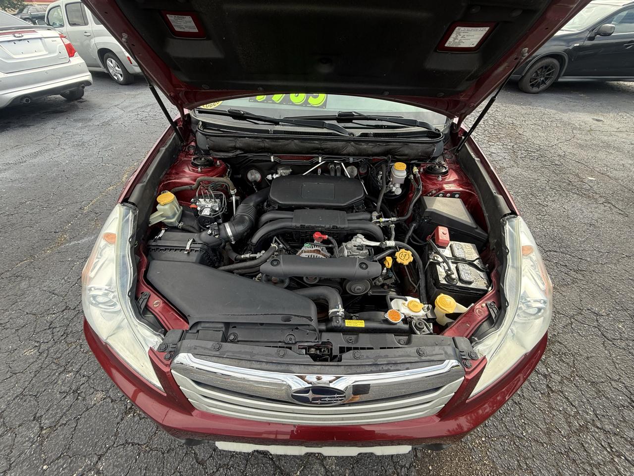 Subaru Outback 2.5i Limited 2012