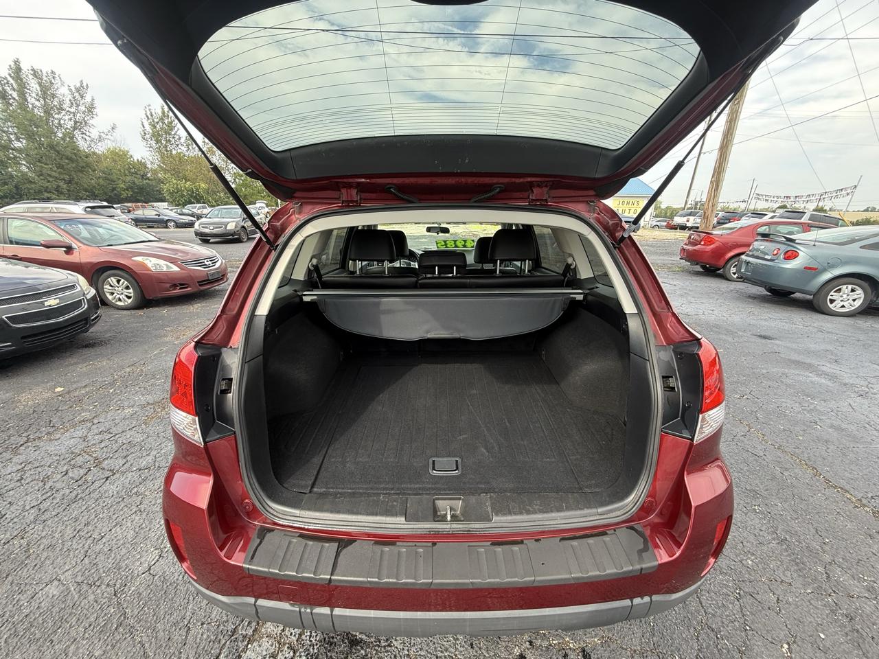 Subaru Outback 2.5i Limited 2012