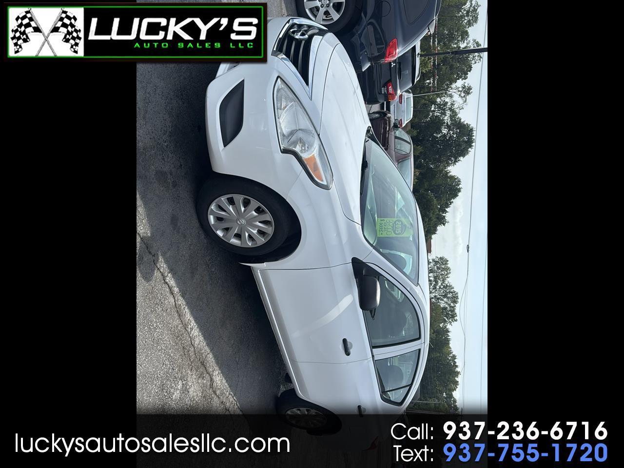 2015 Nissan Versa 1.6 S 5M