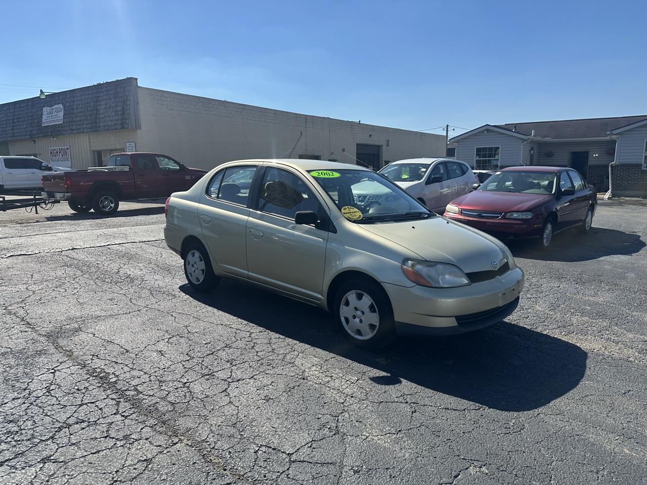 Toyota Echo photo 8