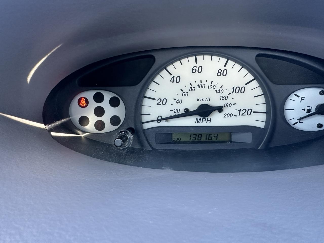Toyota Echo photo 12