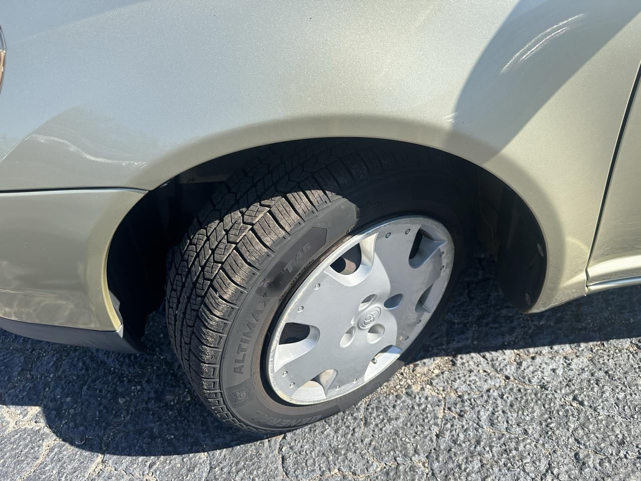 Toyota Echo photo 22