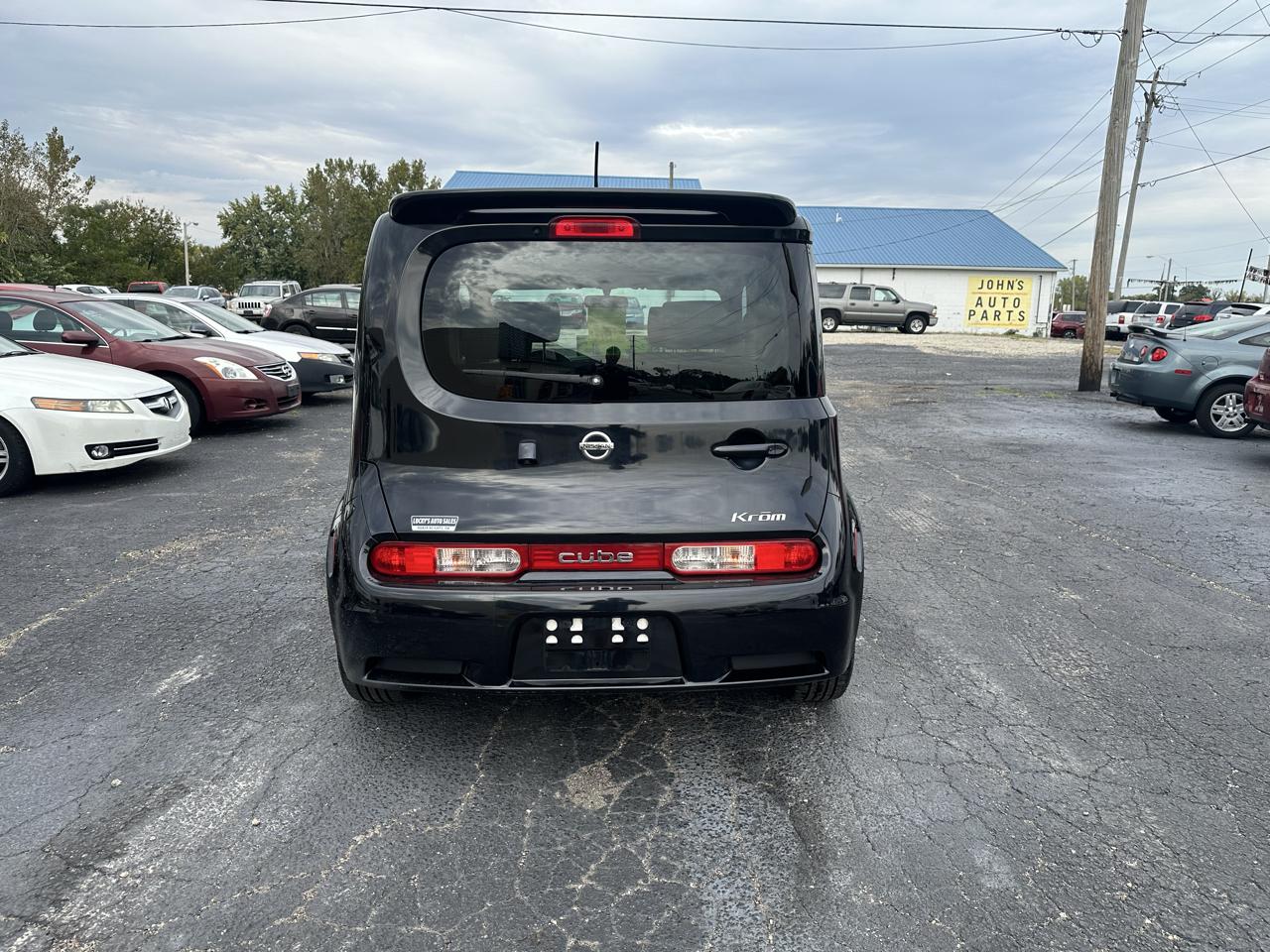 Nissan Cube 1.8 2011