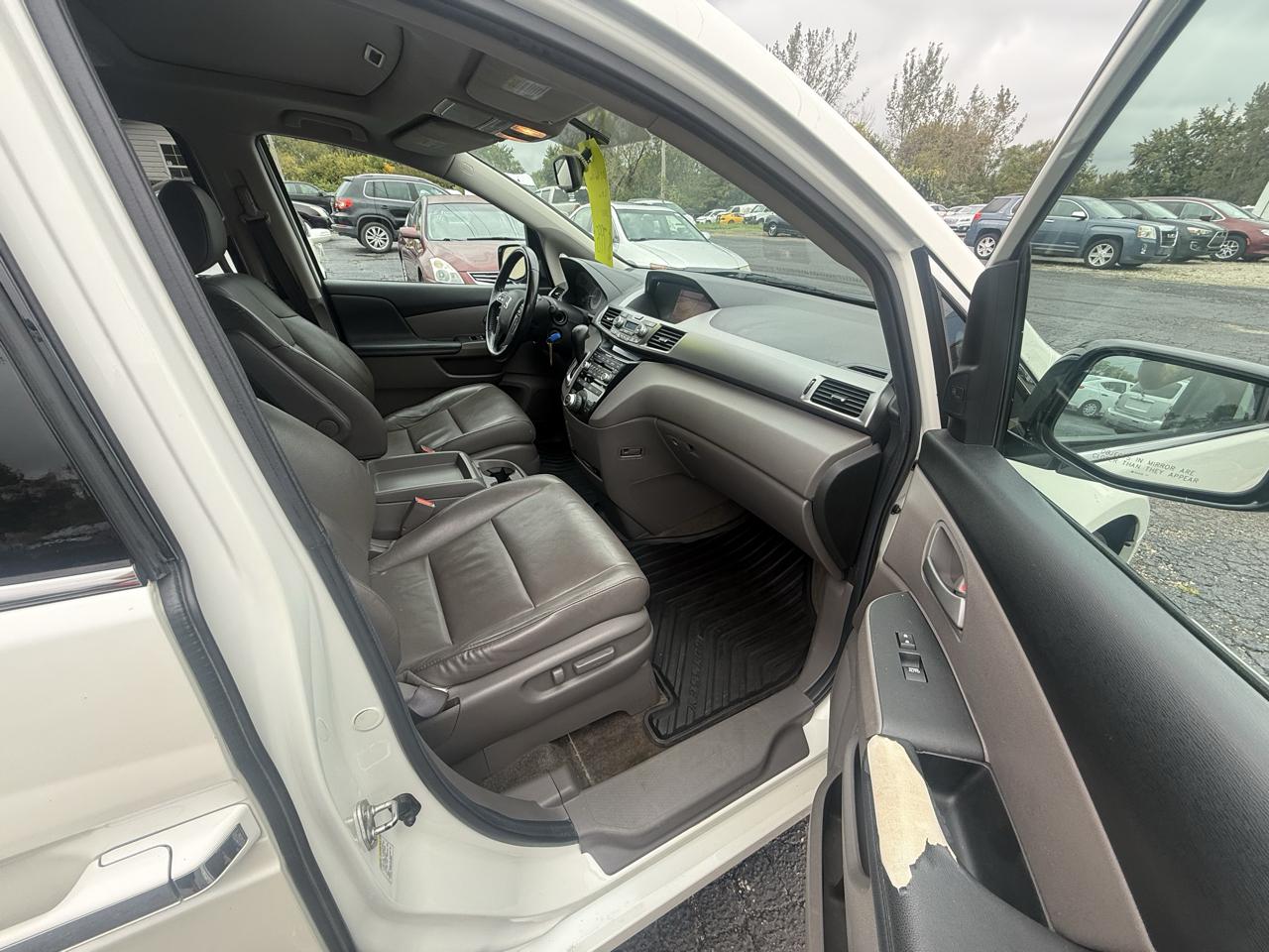 Honda Odyssey Touring 2013