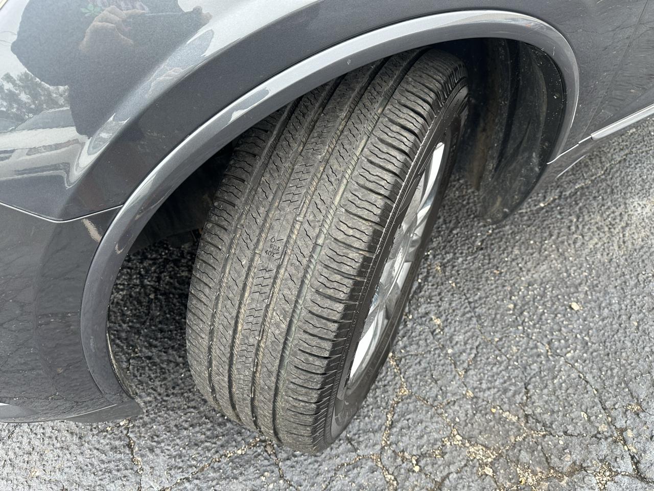 Buick Enclave Premium AWD 2013