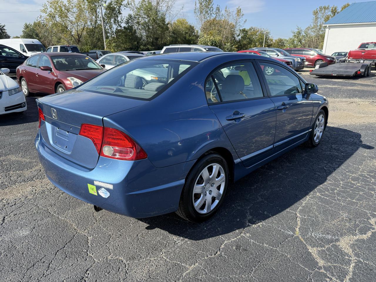 Honda Civic 4-Door Sedan 2008