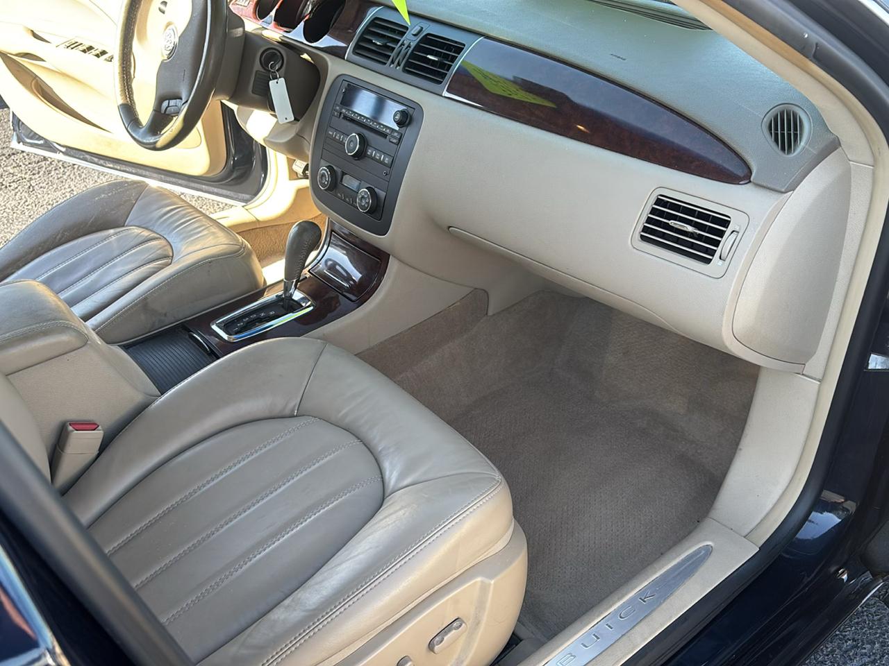 Buick Lucerne CXL V6 2006