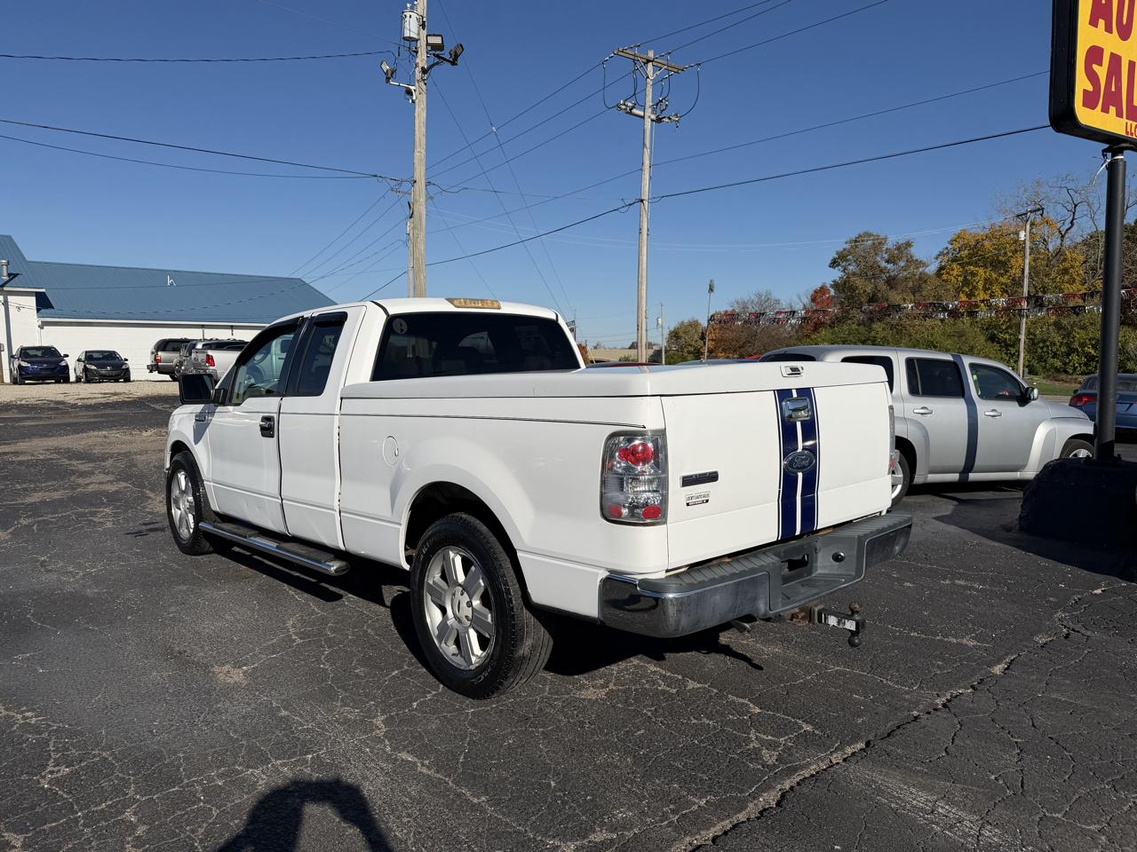 Ford F-150 Lariat SuperCab 5.5-ft Box 2WD 2004