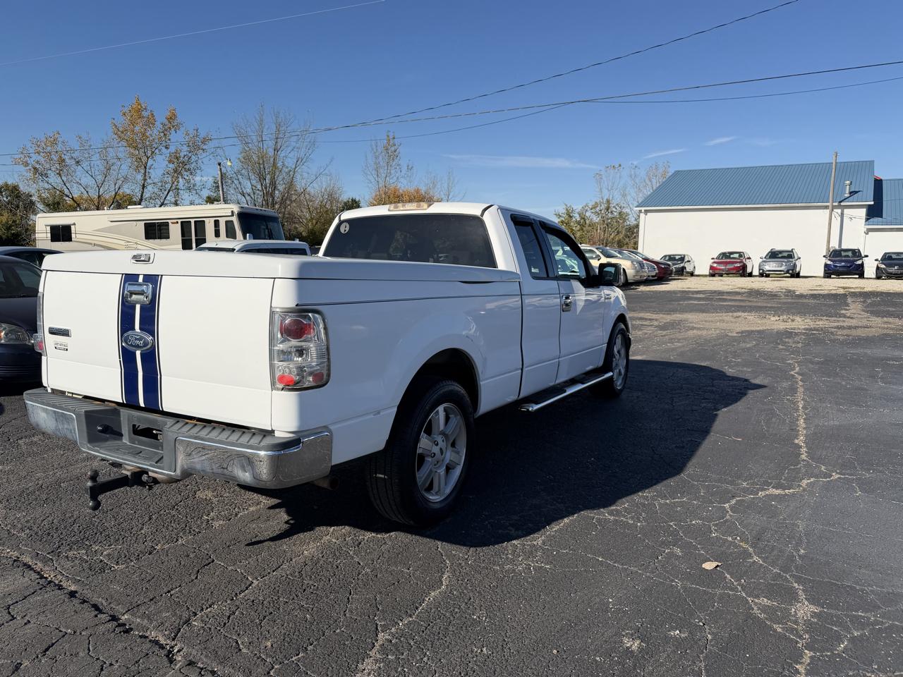 Ford F-150 Lariat SuperCab 5.5-ft Box 2WD 2004