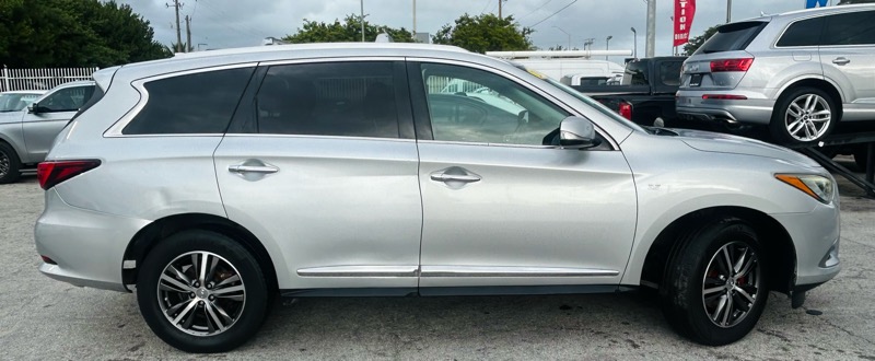 Infiniti QX60 Base AWD 2016