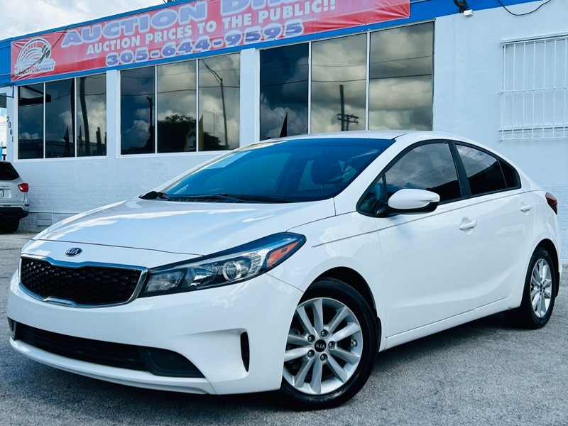 Kia Forte S 4D Sedan 2017