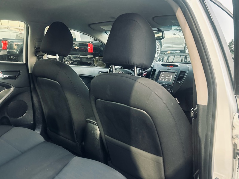 Kia Forte S 4D Sedan 2017