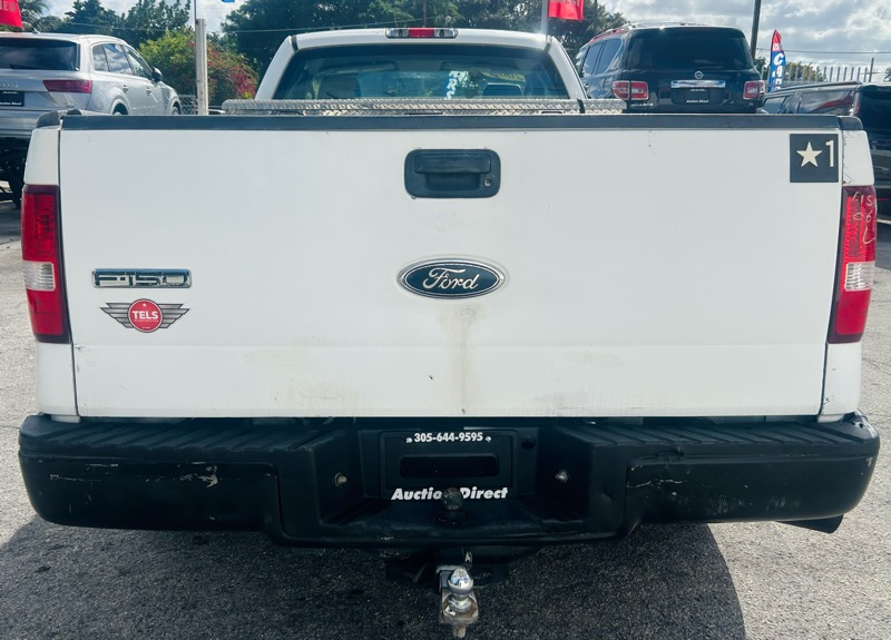 Ford F-150 STX 2WD 2005