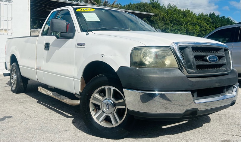 Ford F-150 STX 2WD 2005