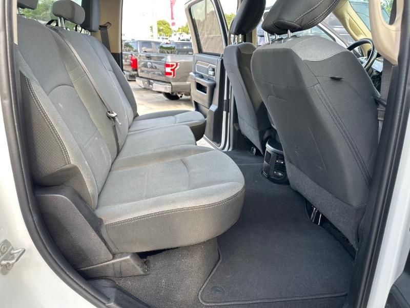 RAM 3500 Big Horn Crew Cab LWB 4WD DRW 2020