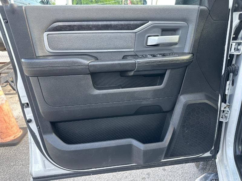 RAM 3500 Big Horn Crew Cab LWB 4WD DRW 2020