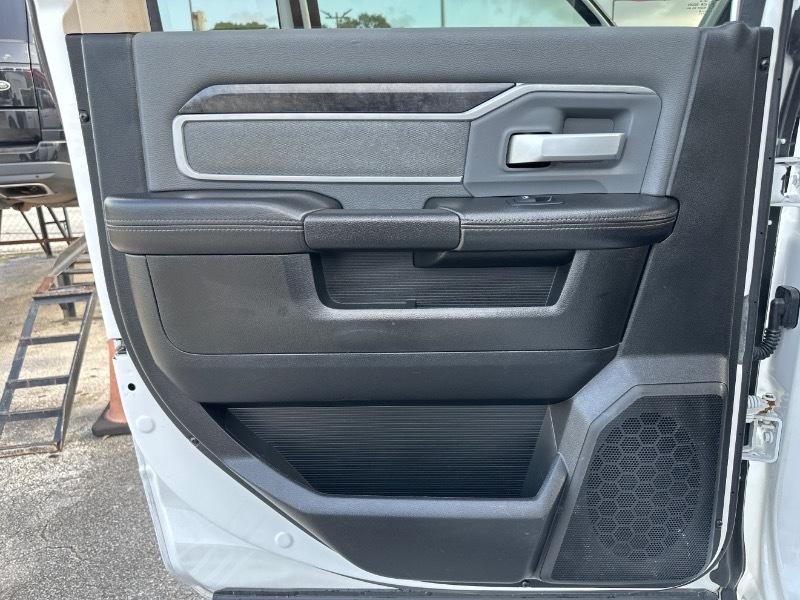 RAM 3500 Big Horn Crew Cab LWB 4WD DRW 2020