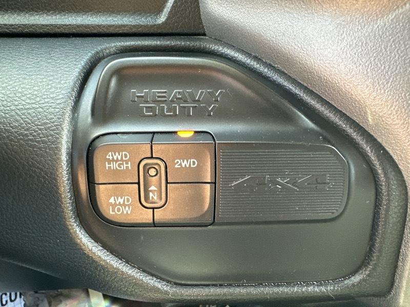 RAM 3500 Big Horn Crew Cab LWB 4WD DRW 2020