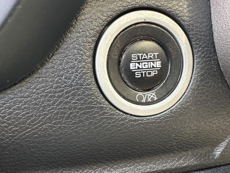 RAM 3500 Big Horn Crew Cab LWB 4WD DRW 2020
