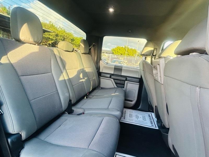 Ford F-350 SD XL Crew Cab Long Bed DRW 4WD 2021