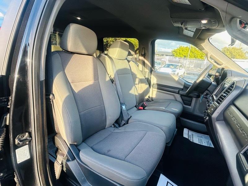 Ford F-350 SD XL Crew Cab Long Bed DRW 4WD 2021