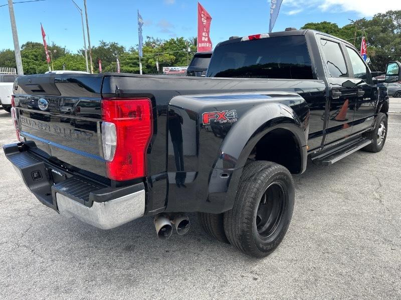 Ford F-350 SD XL Crew Cab Long Bed DRW 4WD 2021