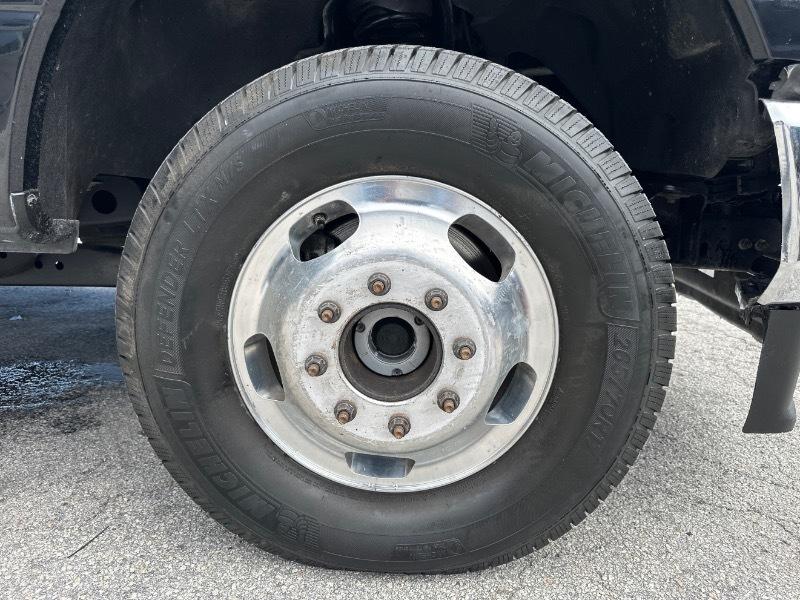 Ford F-350 SD XL Crew Cab Long Bed DRW 4WD 2021
