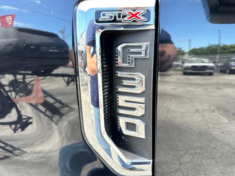 Ford F-350 SD XL Crew Cab Long Bed DRW 4WD 2021