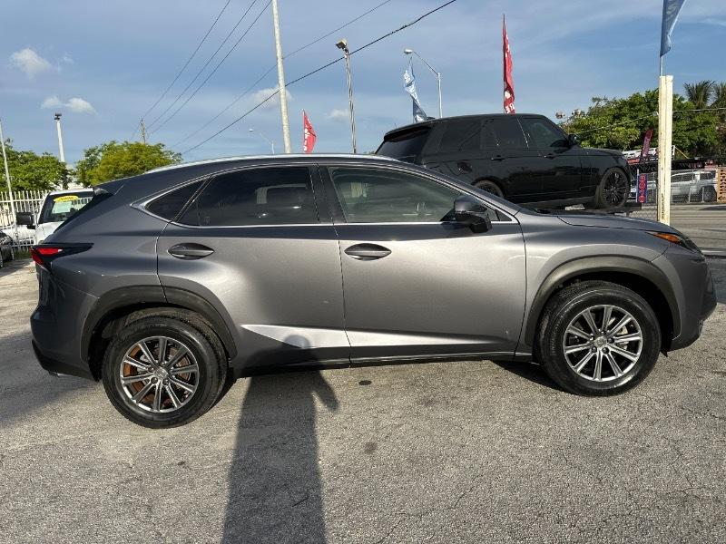 Lexus NX 200t FWD 2016