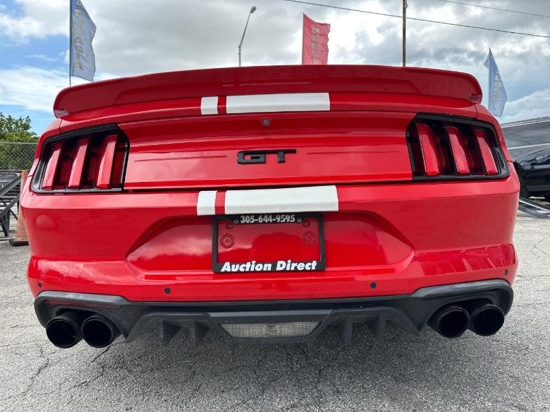 Ford Mustang GT Premium Coupe 2021