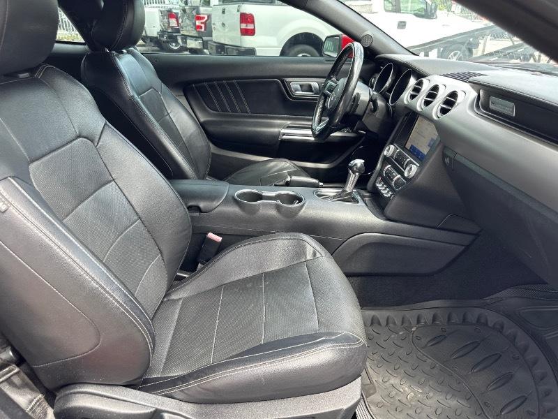 Ford Mustang GT Premium Coupe 2021