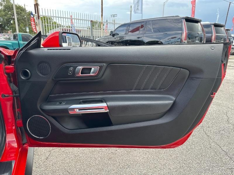 Ford Mustang GT Premium Coupe 2021