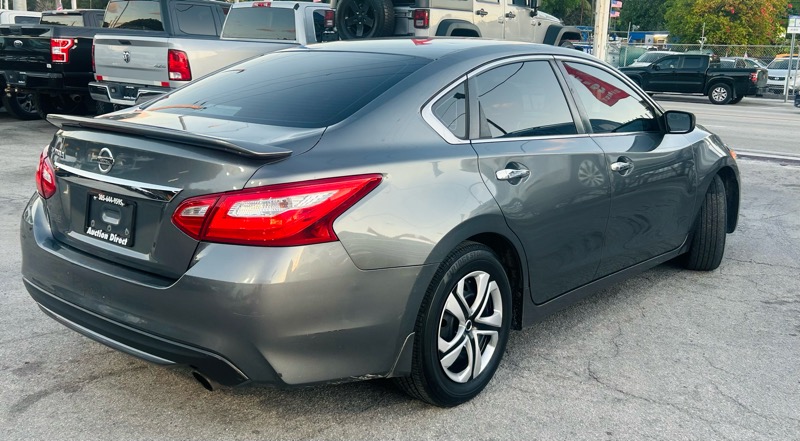 Nissan Altima 2.5 S 2017 Nissan Altima 2.5 S 2017