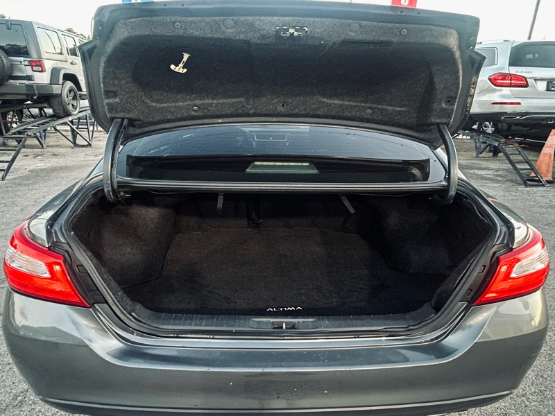 Nissan Altima 2.5 S 2017 Nissan Altima 2.5 S 2017