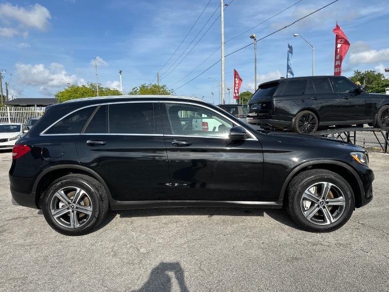 Mercedes-Benz GLC-Class GLC300 2019