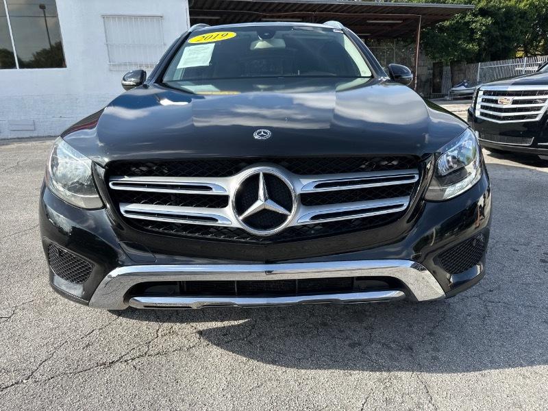 Mercedes-Benz GLC-Class GLC300 2019