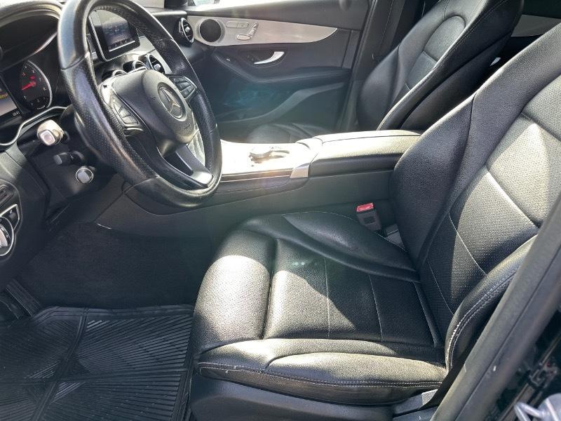 Mercedes-Benz GLC-Class GLC300 2019