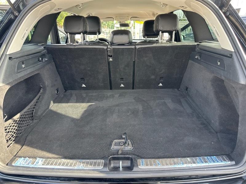 Mercedes-Benz GLC-Class GLC300 2019